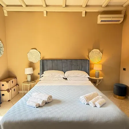 Panorama - Adults Only 2*