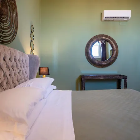 Panorama - Adults Only