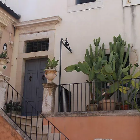 Panorama - Adults Only Bed and Breakfast