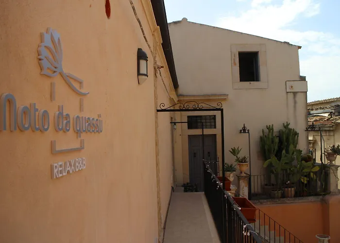 Panorama - Adults Only Couette-café Noto